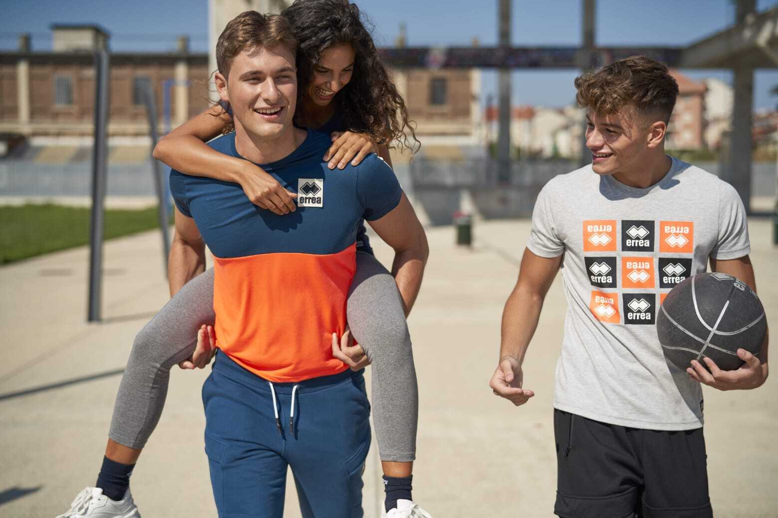 Erreà Republic riconferma YAK Agency per promuovere la linea lifestyle del  marchio | YAK Agency
